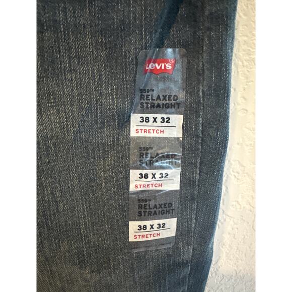 Men’s Levi’s 559 Relaxed Straight Jeans. Size 38X32 NWT! - Picture 3 of 4